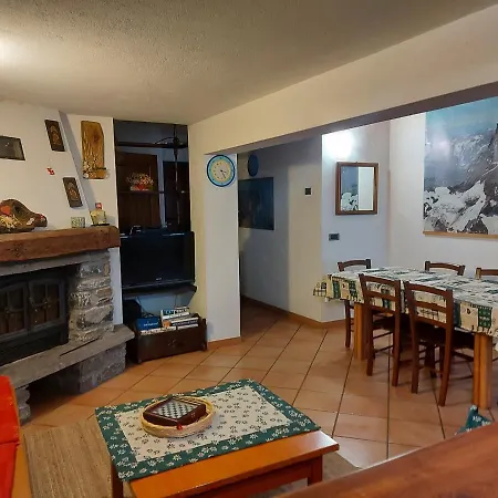 La Taverna Ad Uso Turistico - Vda -sarre - Cir- 0073 아파트